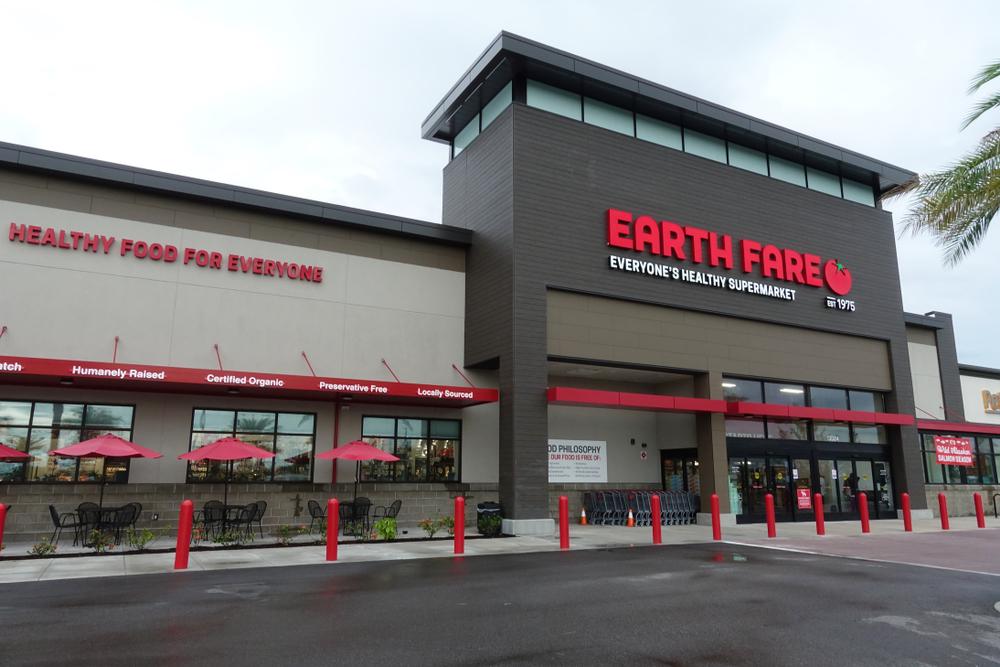 Earth Fare Entrance Main Image