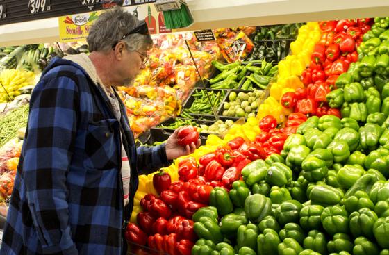 Kroger, Walmart, Albertsons Among Top Grocers Supporting Ethical Charter for Produce Industry