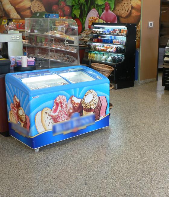 5 Key Advantages of Epoxy and Urethane Supermarket Flooring