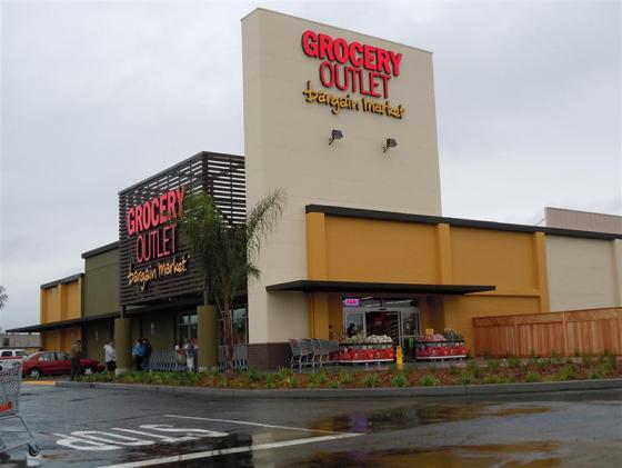 Grocery Outlet Looks to Go Public