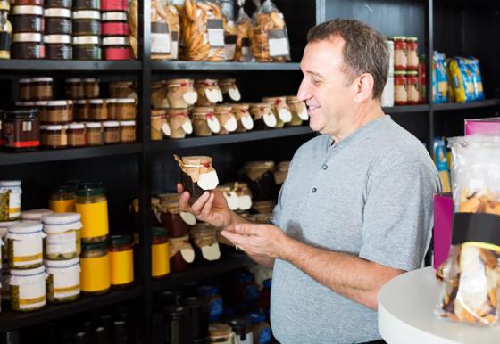 Omnichannel and Beyond: 6 Must-Have Solutions for Specialty Grocers
