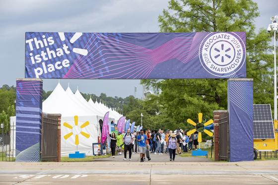 Walmart Shareholders Vote Against Having Hourly Associates on Board