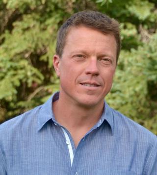 New Seasons Market Makes Leadership Changes Forrest Hoffmaster