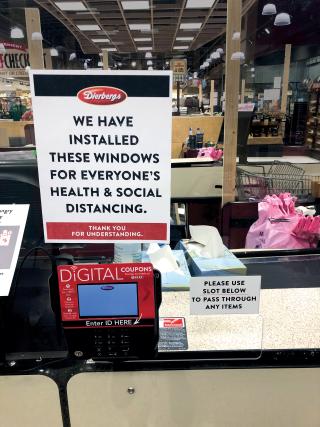 Dierbergs Installs Plexiglass Windows to Aid Social Distancing