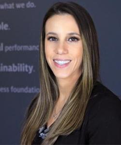 KRISTEN FRIEDMAN Planning Manager, Ferrero USA Age 30