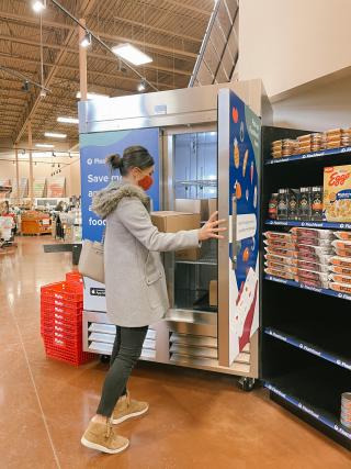 Flashfood Teams With Associated Wholesale Grocers and Independent Grocers Alliance