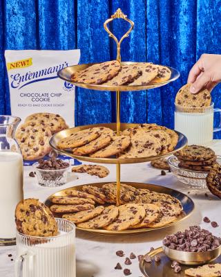 Entenmann's Cookie Dough Main Image