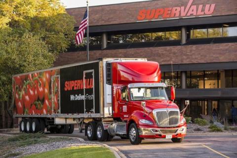 Supervalu Reports Strong Q1 Sales Growth from Acquisitions UNFI
