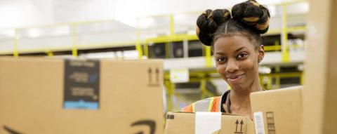 Amazon Ups Minimum Wage to $15 for All U.S. Employees