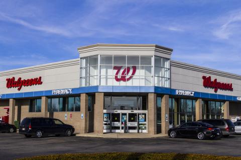 Kroger, Walgreens Pilot Click-and-Collect Service