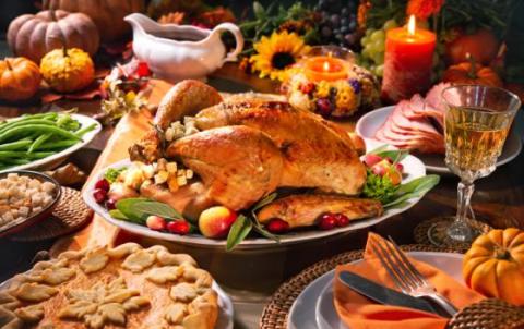 How Do Consumers Shop for Holiday Groceries?