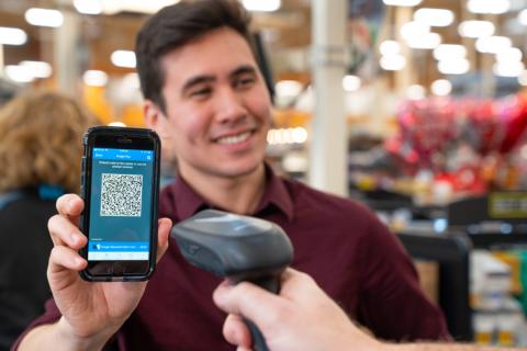 Kroger Rolling Out New Mobile Pay, Rewards Card Nationwide