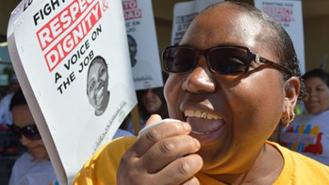 SoCal Grocery Store Employees Vote to Authorize a Strike