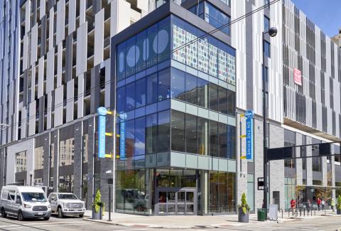 Kroger Opens Food Hall, Urban Grocery in Cincinnati