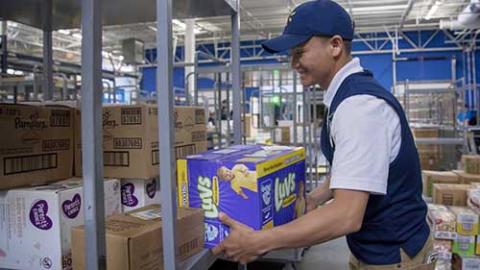 Walmart Expands Same Day Delivery