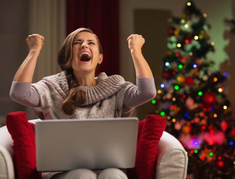 A Record-Setting Weekend for Online Shopping