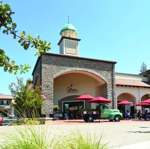 OLIVER’S MARKET