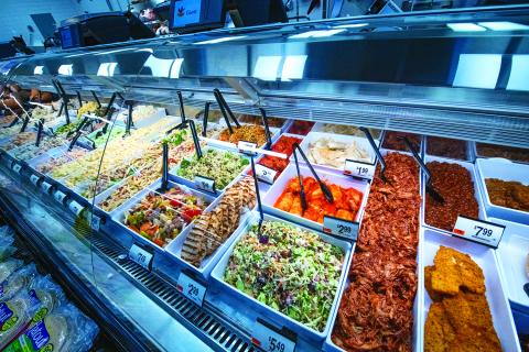 VIDEO: Giant Food's New Ground-Up Format Focuses on Fresh deli prepared