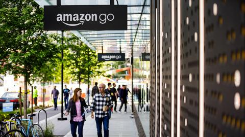 Amazon Go Opens 1st Full-Sized Grocery Store