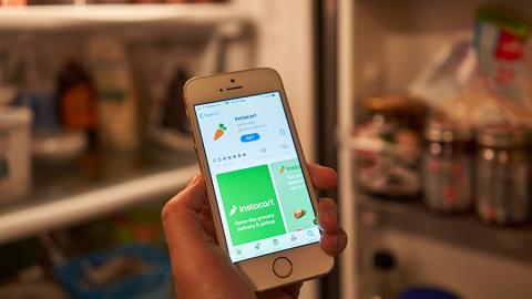 How Grocers Can Handle the Online Grocery Surge