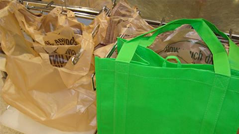 Coronavirus: Is it Safe to Use Reusable Shopping Bags?