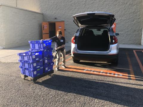 Walmart SNAPs Into Action on Pickup