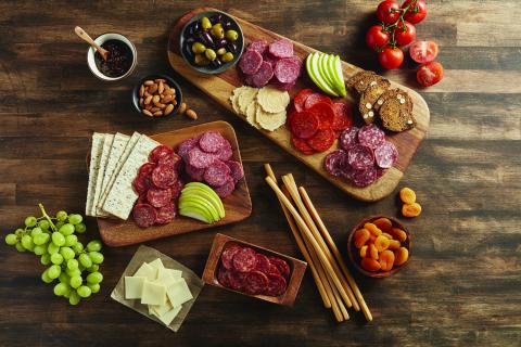 Consumers Bring the Foodservice Experience Home