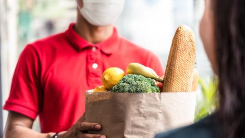Dual-Channel Grocery Shopping Surges E-Commerce