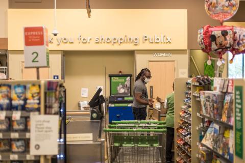 Pandemic Powers Publix’s Q2, Stock Price