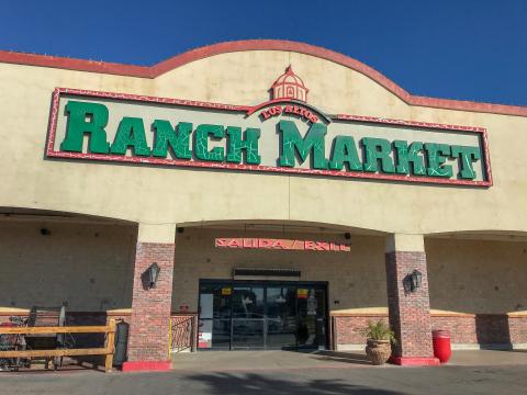 Cardenas Markets Marks Hispanic Heritage Month With Prizes