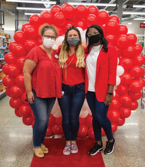 3 Grocers Named Top Workplaces for Women