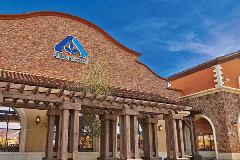 Albertsons Adds Pickup Lockers to E-Comm Strategy
