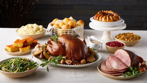 How Will Thanksgiving Play Out for Food Retailers?