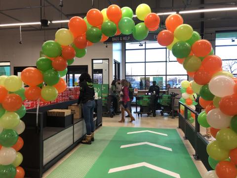 1st Amazon Fresh Location Opens in Midwest Naperville, Illinois, Chicagoland