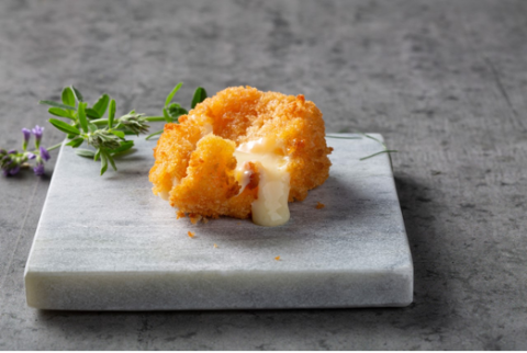 Fromager d’Affinois Crispy Brie Bites