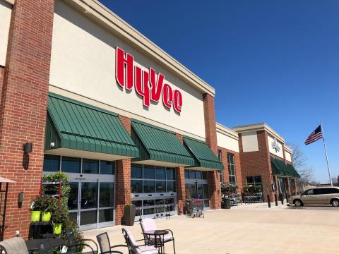 Hy-Vee, Quotient Team on Off-Site Media, Digital Promos