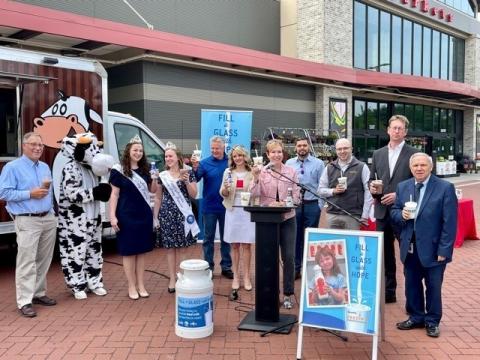 Weis Kicks Off Dairy Month With Fundraising Campaign