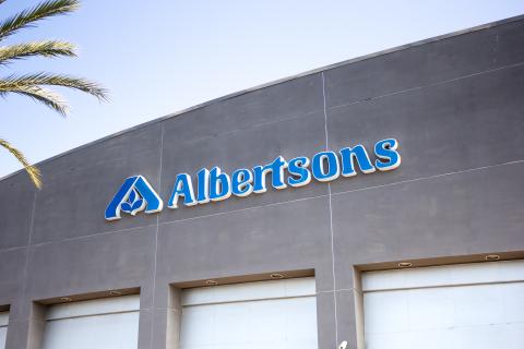Albertsons Teams With DoorDash for On-Demand Grocery Delivery