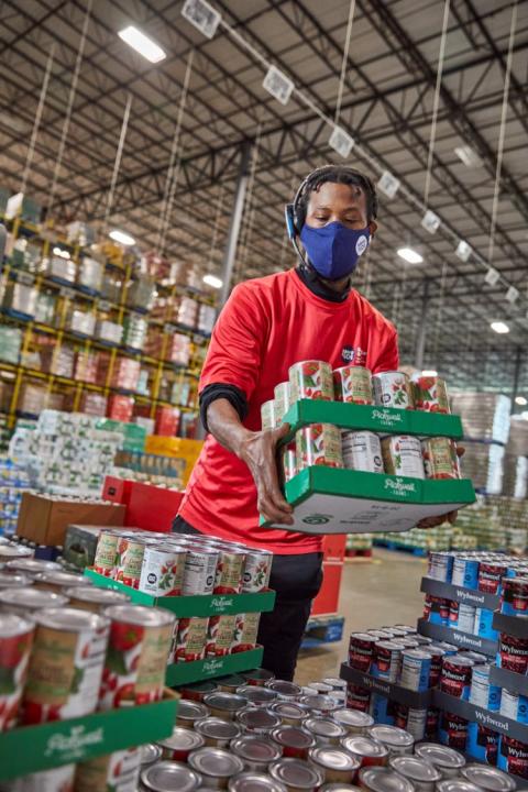 Wholesalers and Independent Grocers: Trusted Allies