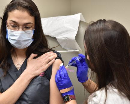 Grocers Ramp Up Vax Efforts as COVID-19 Situation Shifts Yet Again