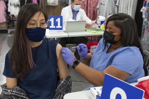 Meijer Incentivizes College Students to Get Vaccinated
