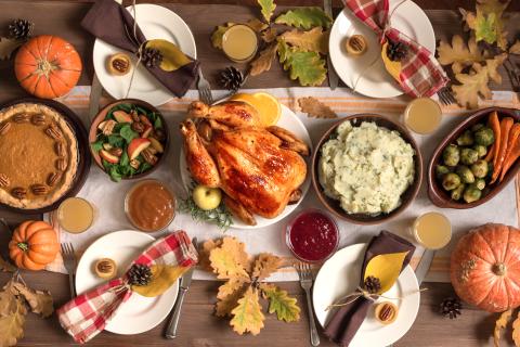 Shoppers Adjusting Habits Ahead of Thanksgiving