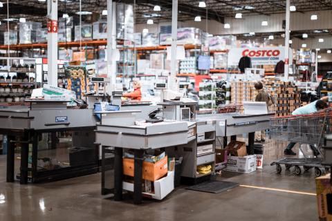 Grocers Top Business Rankings for Customer Trust and Loyalty