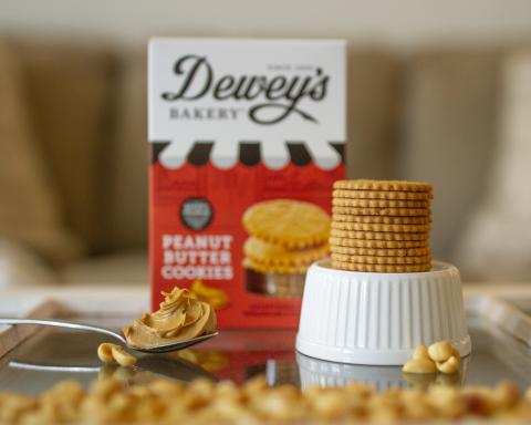 Dewey’s Bakery Peanut Butter Cookies Main Image