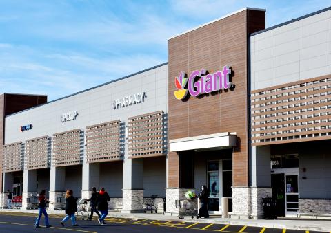 Giant Food Storefront Main Image