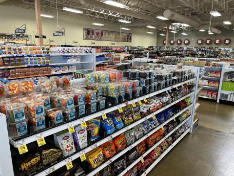 Schnucks Opens 1st Express Store