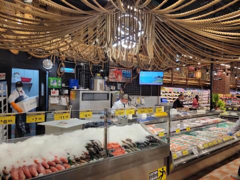 Food Bazaar East Harlem Seafood Main Image
