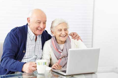 Shopping Online Main Image