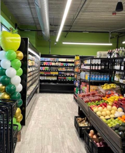 Go Grocer MKE interior