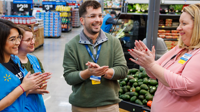 How Walmart Is Empowering Its Associates Through Generative AI ...